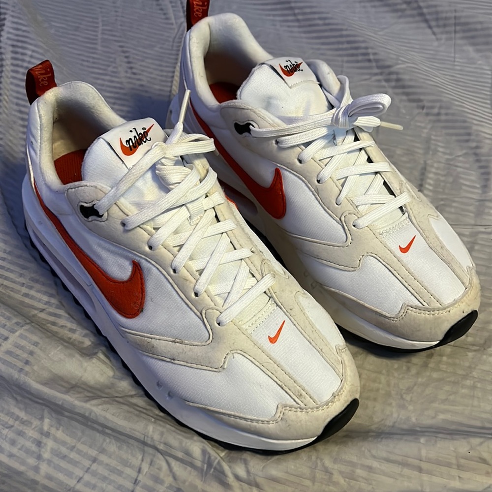 Women’s Nike Dawn Air Max